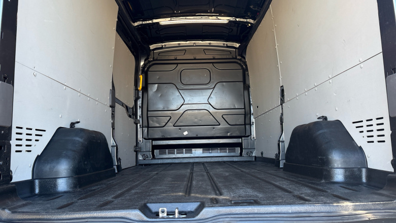 Ford Transit 350 L3 Diesel Fwd 2.0 EcoBlue 165ps H2 Limited Van Auto [Nav]